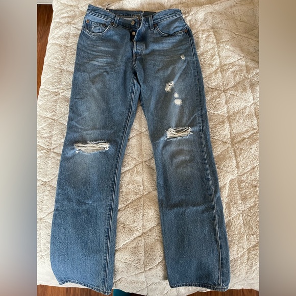Levi’s 501 Original Fit Jeans - Picture 3 of 7